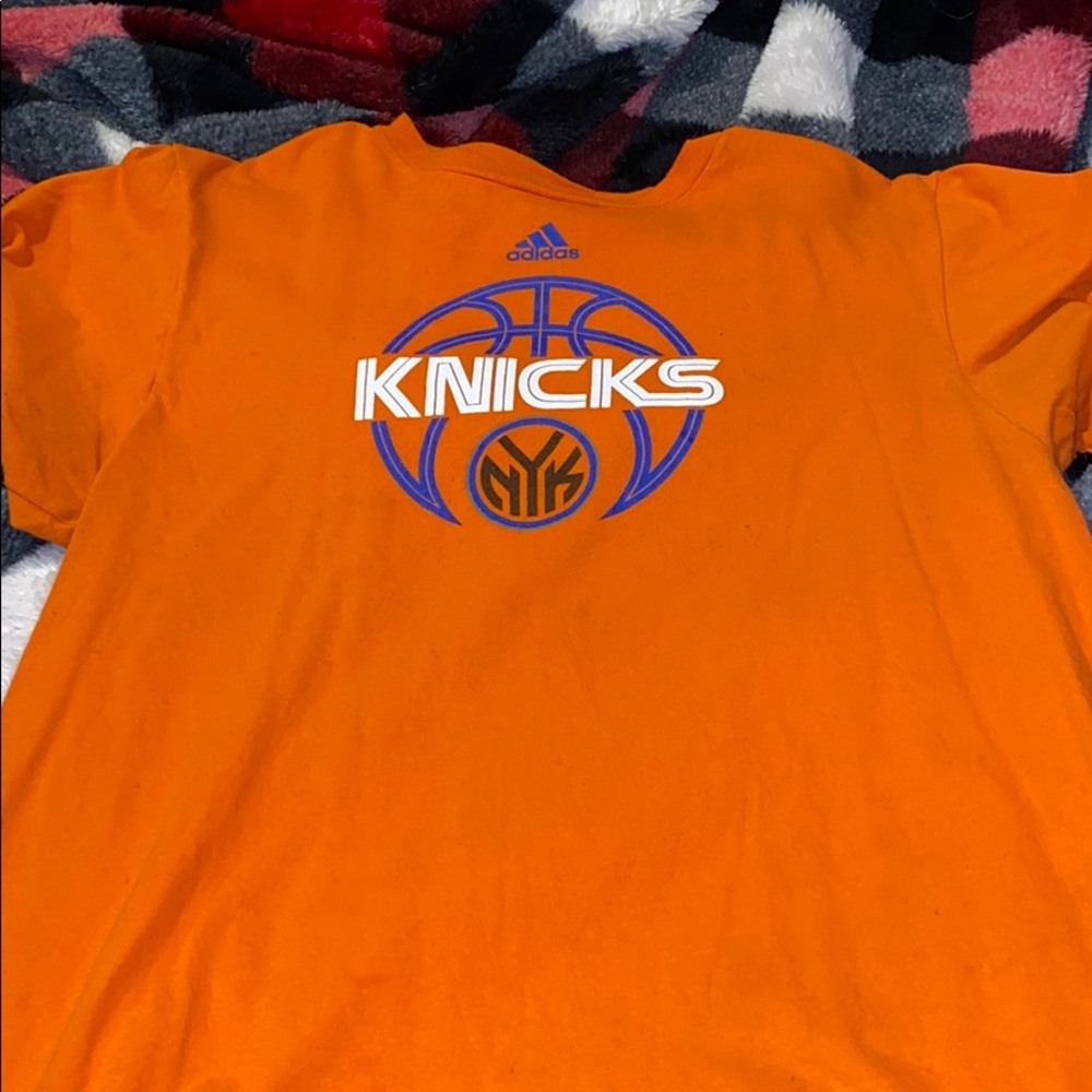 Knicks basketball t shirt